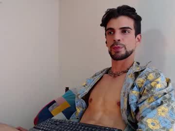 See _kurt420 online Now @ gooch.cam