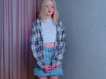 See _starshine online Now @ gooch.cam