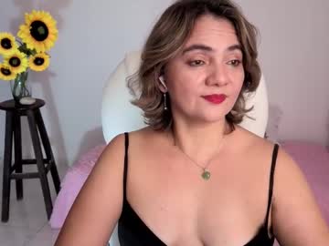 See Ana_hotmilfx online Now @ gooch.cam