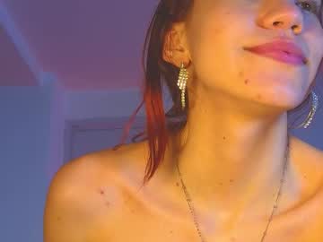 See Antonellarossii_ online Now @ gooch.cam