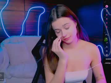 See Bonnyney online Now @ gooch.cam