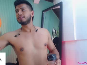 See Colby_brown02 online Now @ gooch.cam