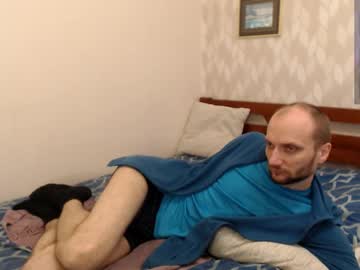 See Edifox online Now @ gooch.cam