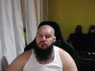 See Guessswho24 online Now @ gooch.cam