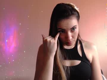 See Little___angell online Now @ gooch.cam