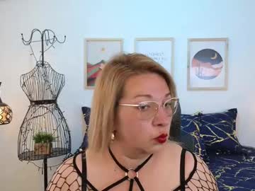 See Maylinleee online Now @ gooch.cam