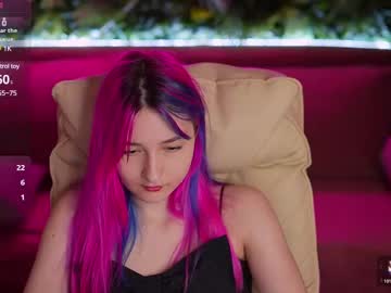 See Mikkyaoki online Now @ gooch.cam