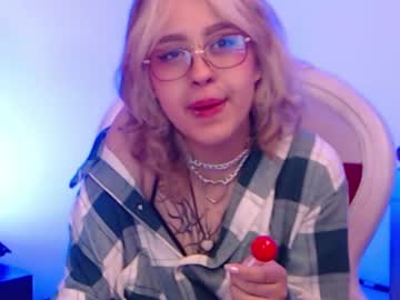 See Nekohimemiya online Now @ gooch.cam