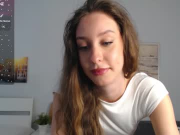 See Sara_hearts online Now @ gooch.cam