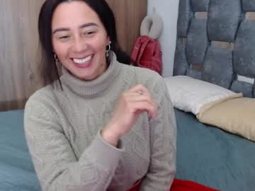 See Sarahott_1 online Now @ gooch.cam