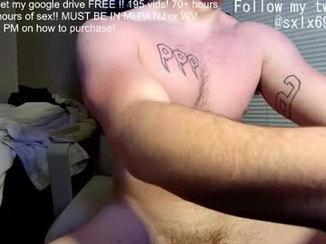 See Sexylax69 online Now @ gooch.cam