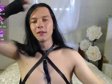 See Slaanesh_boy online Now @ gooch.cam