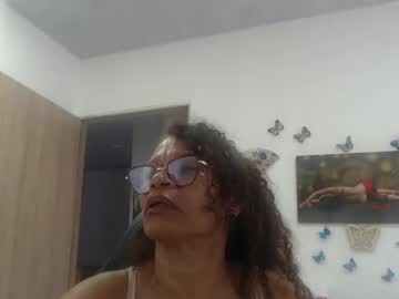 See Smilet_milf online Now @ gooch.cam