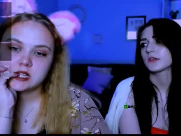 See Tiffany_sika online Now @ gooch.cam