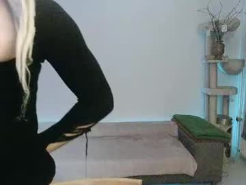 See Toyboybitchslut online Now @ gooch.cam
