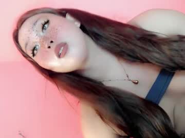 See Treatmelikeababe online Now @ gooch.cam