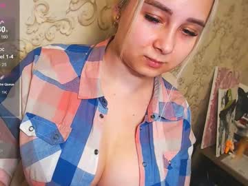 See Vikiwaitingforyou online Now @ gooch.cam